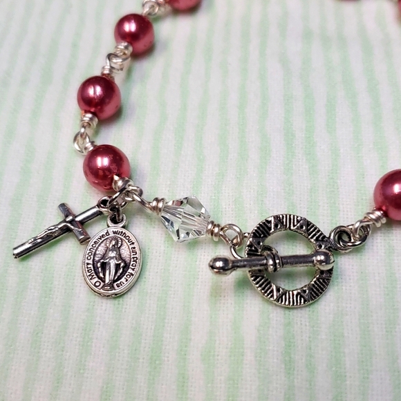 Pink Pearl Rosary Bracelet! - Picture 3 of 3